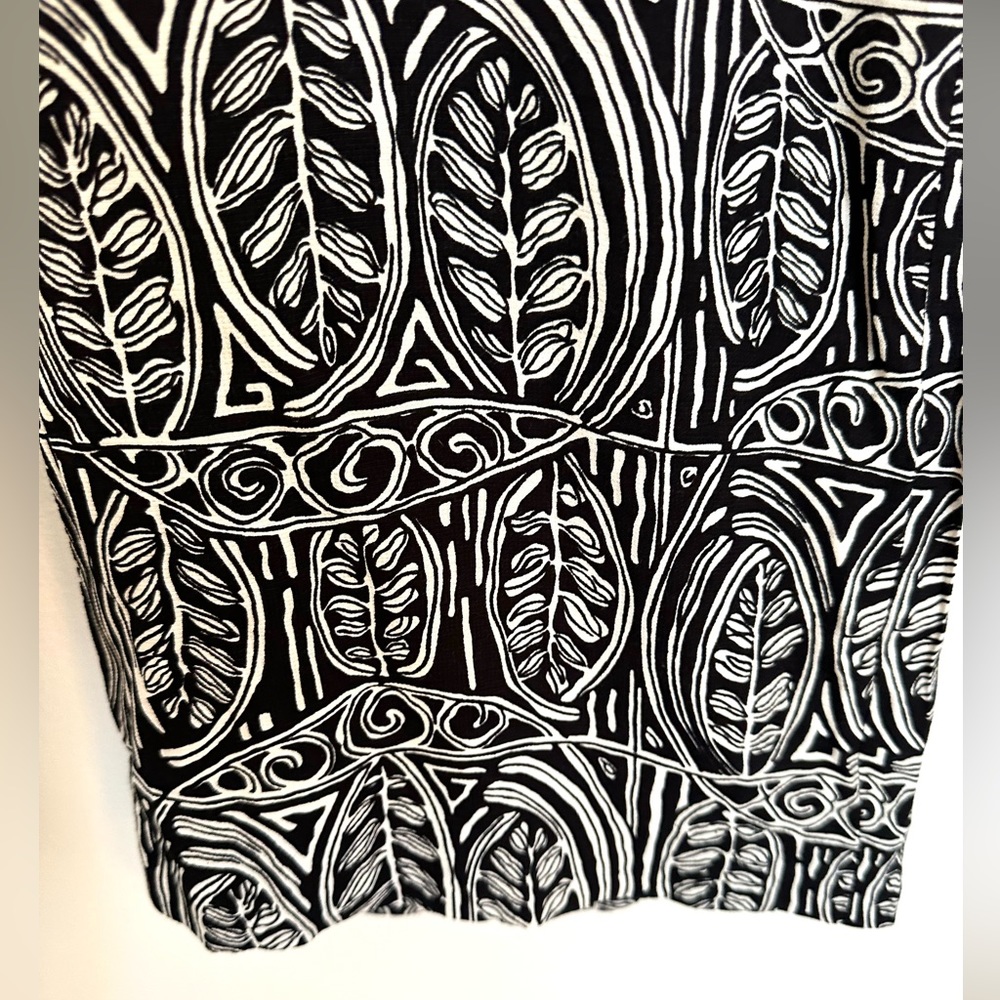Loft Black and White Print Wide Leg Pants Size 12 - Picture 3 of 10